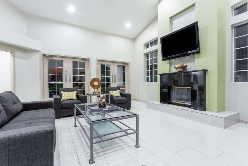 Chandler 1 Bd 1 Ba Fully Renovated Premium Lux Apartment Pets Allowed Eksteriør bilde