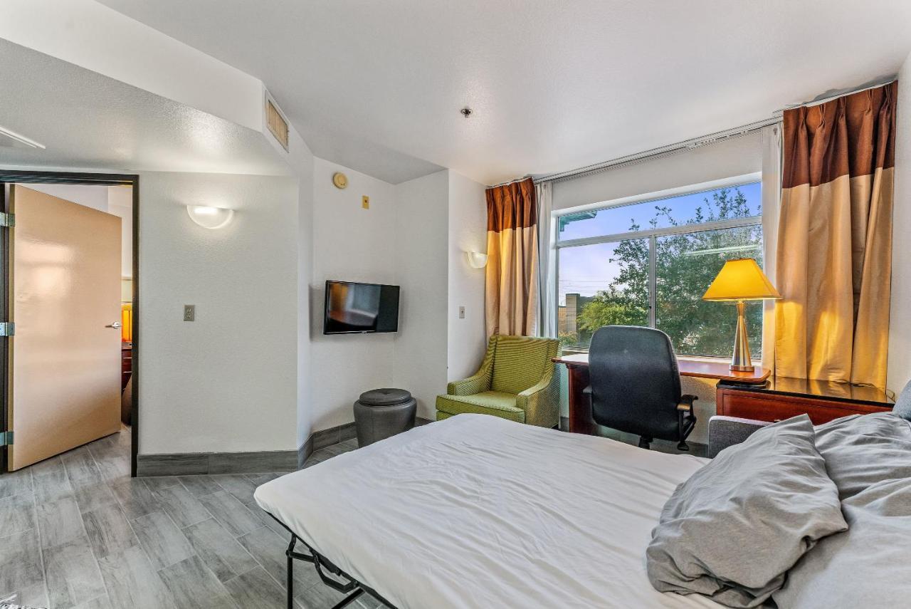 Chandler 1 Bd 1 Ba Fully Renovated Premium Lux Apartment Pets Allowed Eksteriør bilde